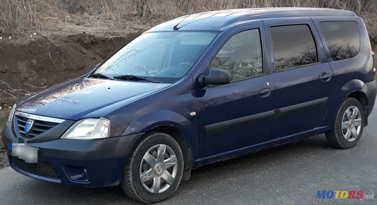 2007' Dacia Logan Mcv photo #3