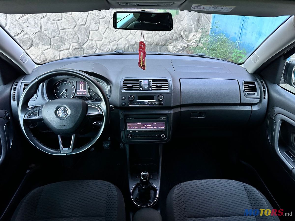 2015' Skoda Roomster photo #5