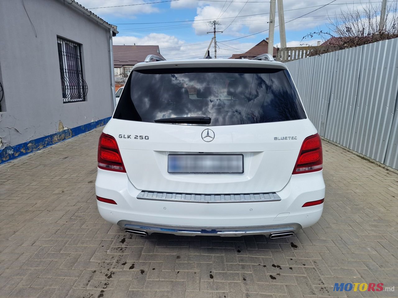 2015' Mercedes-Benz GLK-Class photo #4
