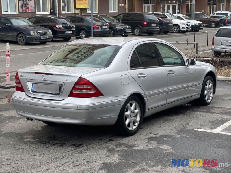 2003' Mercedes-Benz C Класс photo #3