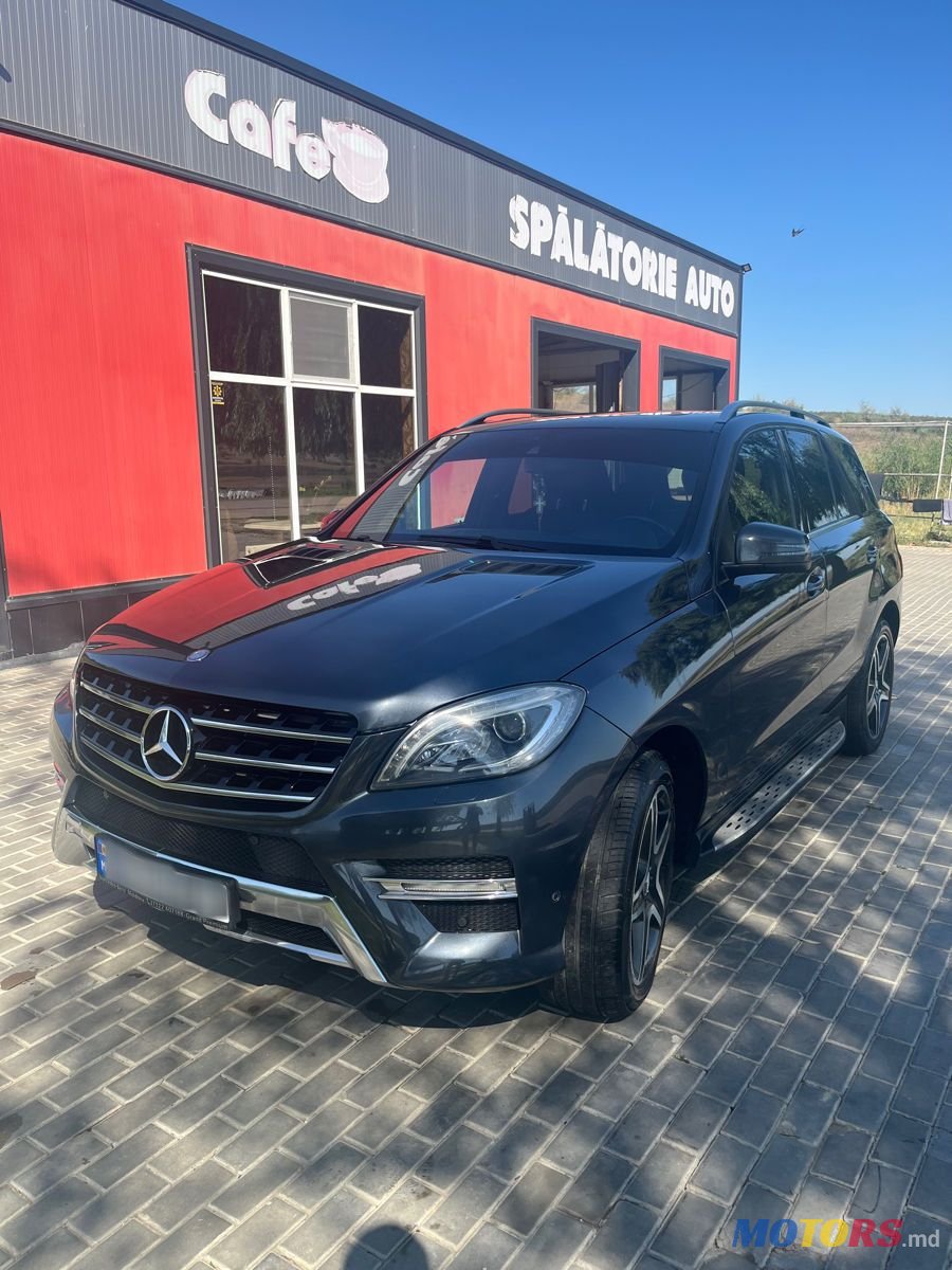 2013' Mercedes-Benz M-Class photo #3