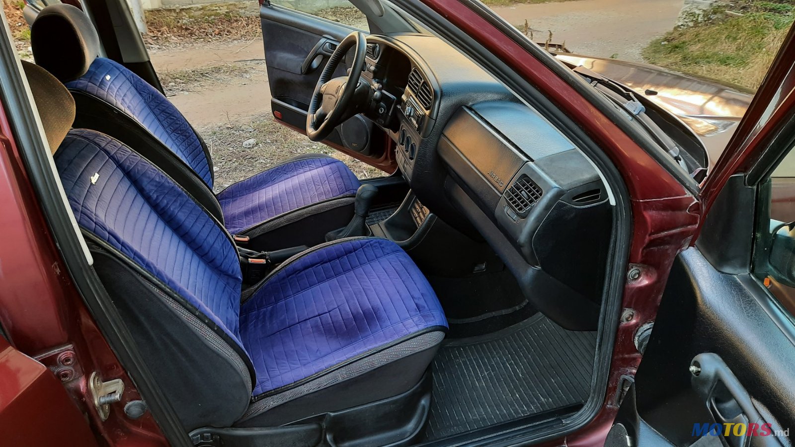 1995' Volkswagen Vento photo #7