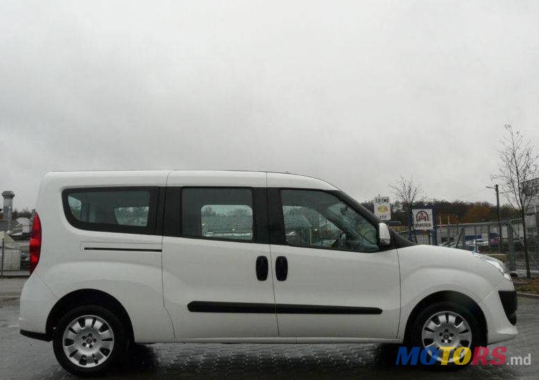 2012' Fiat Doblo photo #1