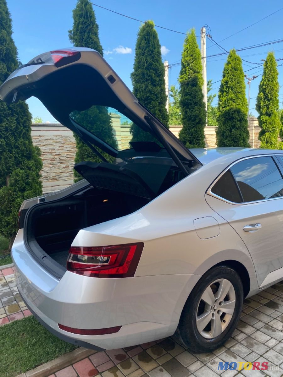 2017' Skoda Superb photo #6