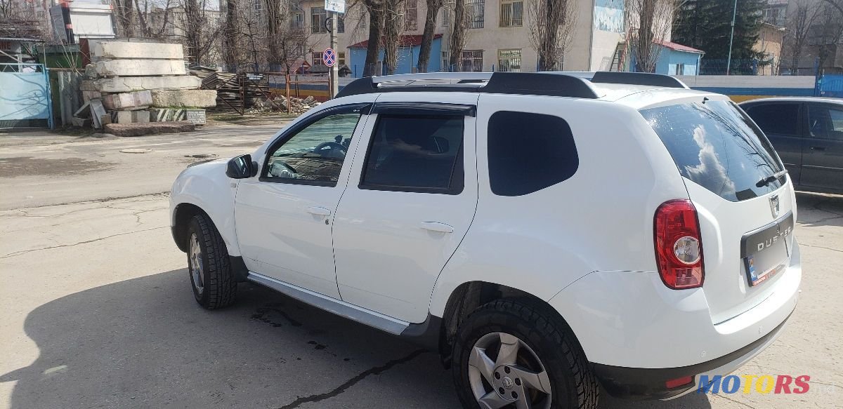 2013' Dacia Duster photo #3