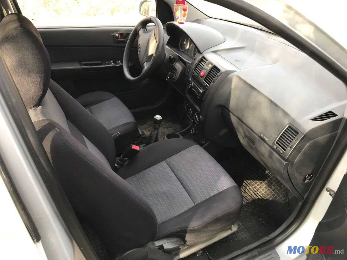 2009' Hyundai Getz photo #3