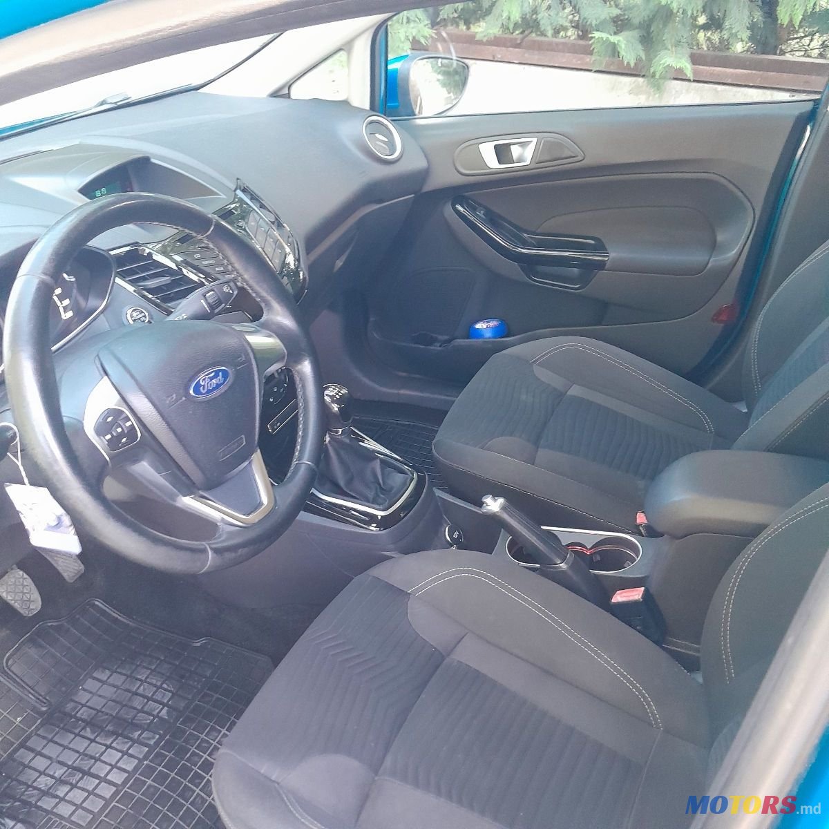 2014' Ford Fiesta photo #5