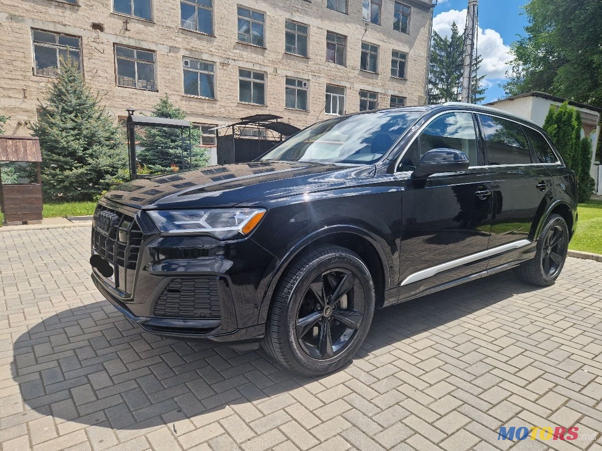 2023' Audi Q7 photo #4