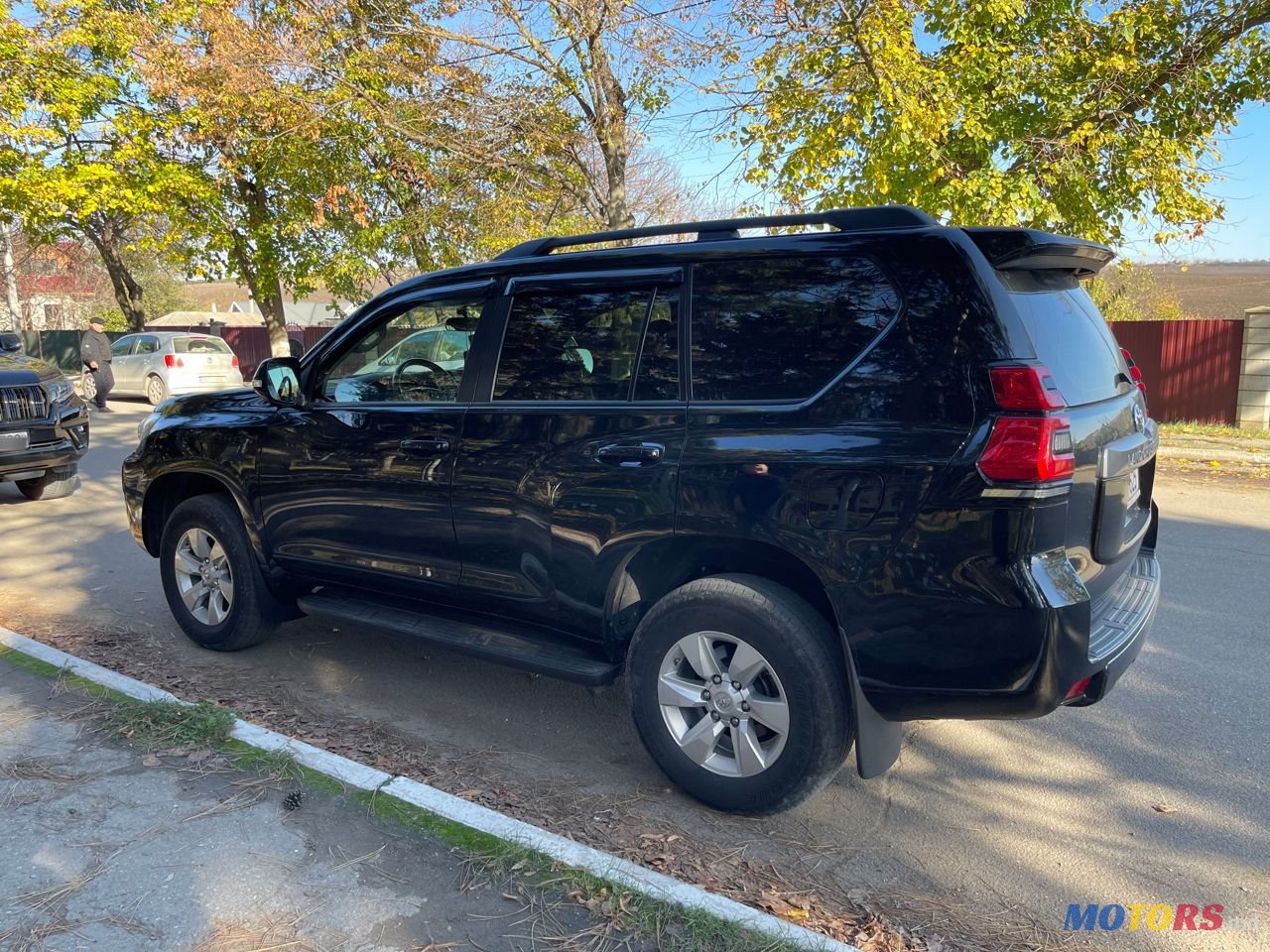2021' Toyota Land Cruiser Prado photo #4