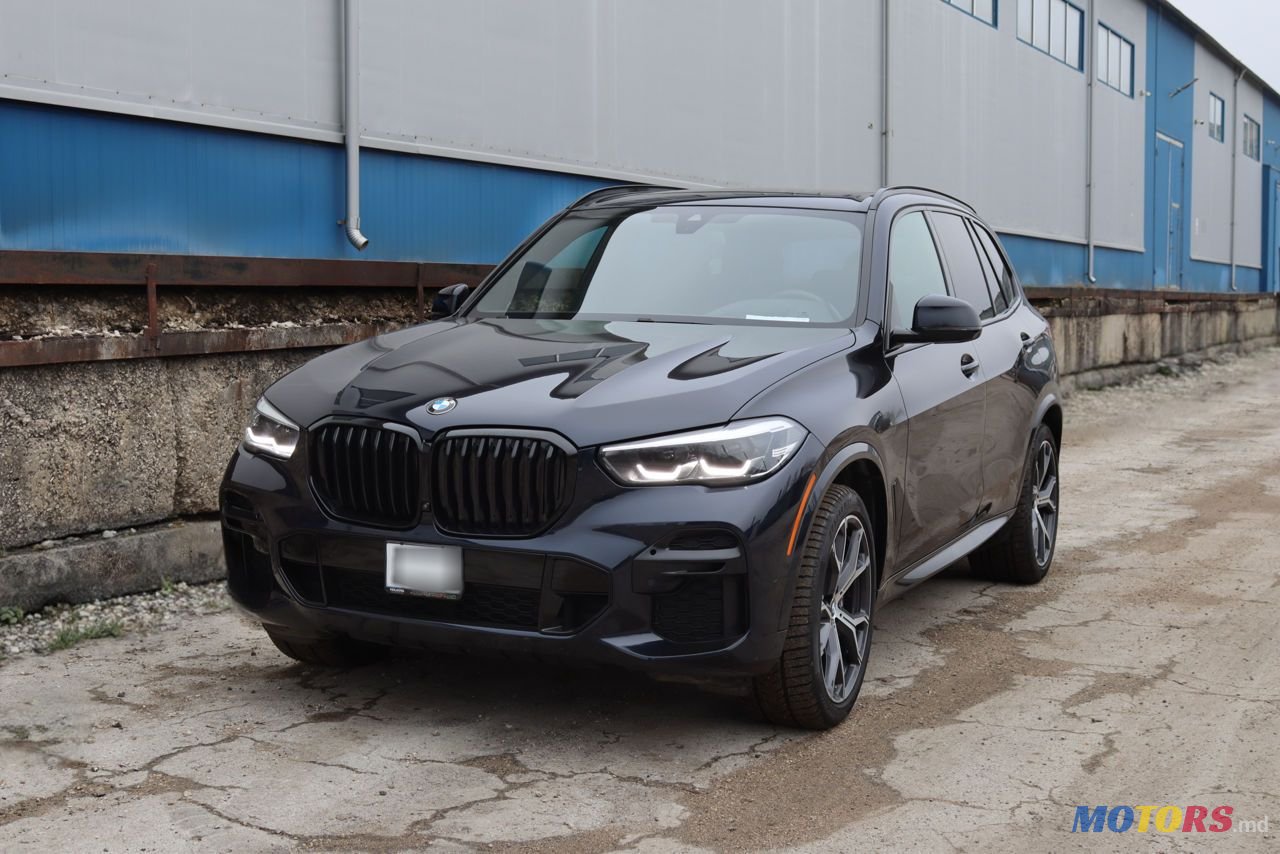 2022' BMW X5 photo #1