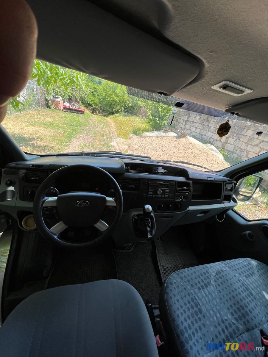 2010' Ford Transit Connect photo #4