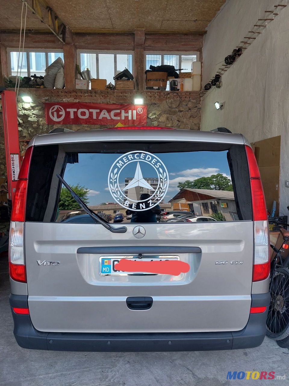 2009' Mercedes-Benz Vito photo #2