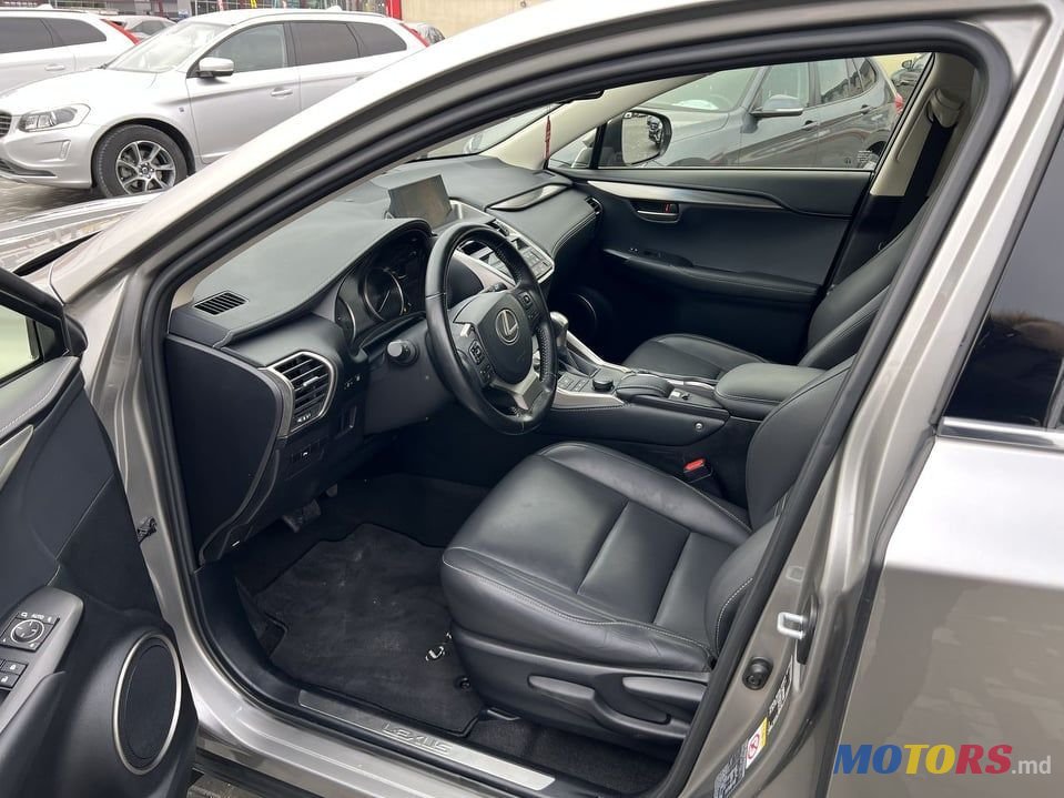 2017' Lexus Nx Series photo #6