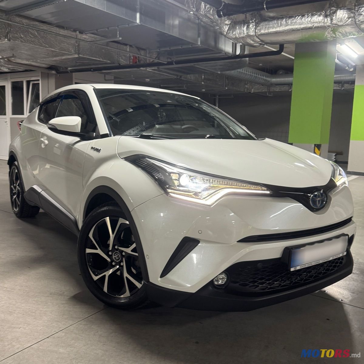 2018' Toyota C-HR photo #5