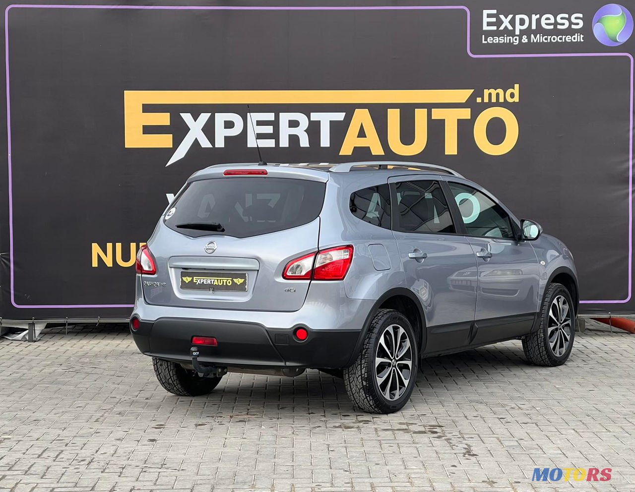 2013' Nissan Qashqai+2 photo #4