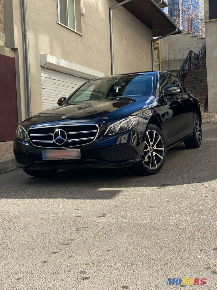 2019' Mercedes-Benz E-Class photo #5