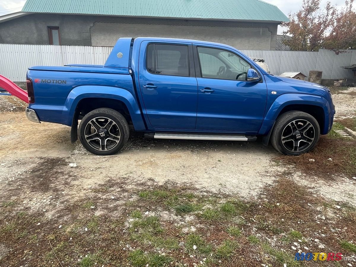 2018' Volkswagen Amarok photo #3