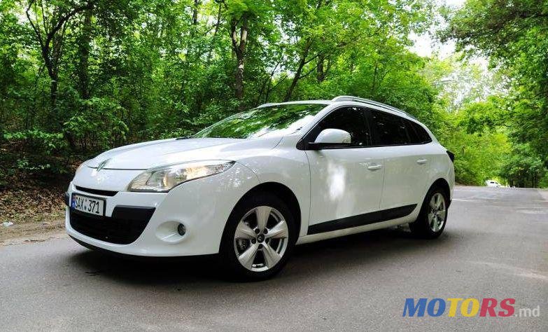 2010' Renault Megane photo #1