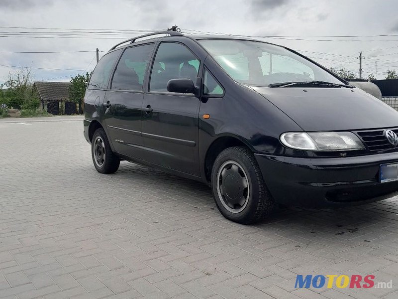 2000' Volkswagen Sharan photo #2