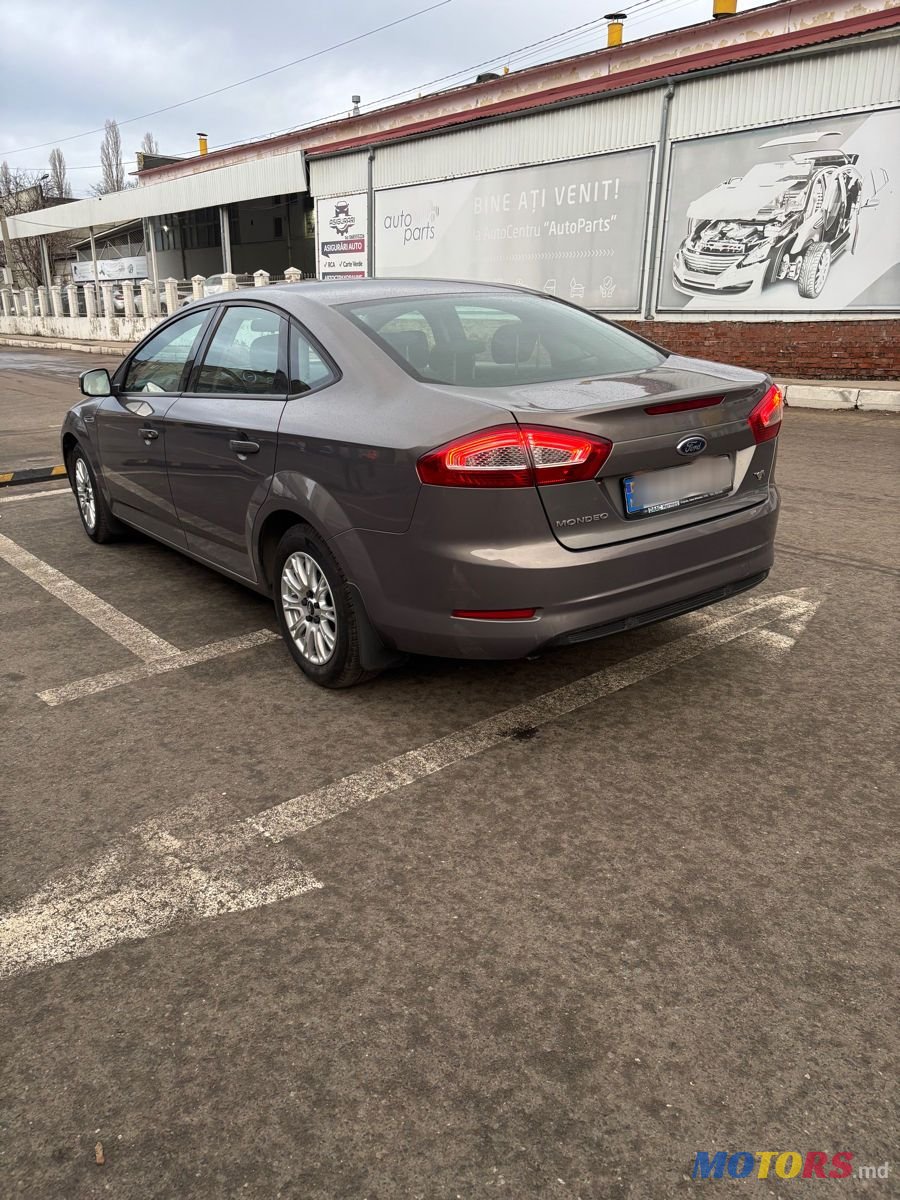2013' Ford Mondeo photo #1