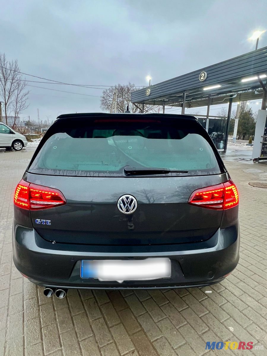 2015' Volkswagen Golf photo #4