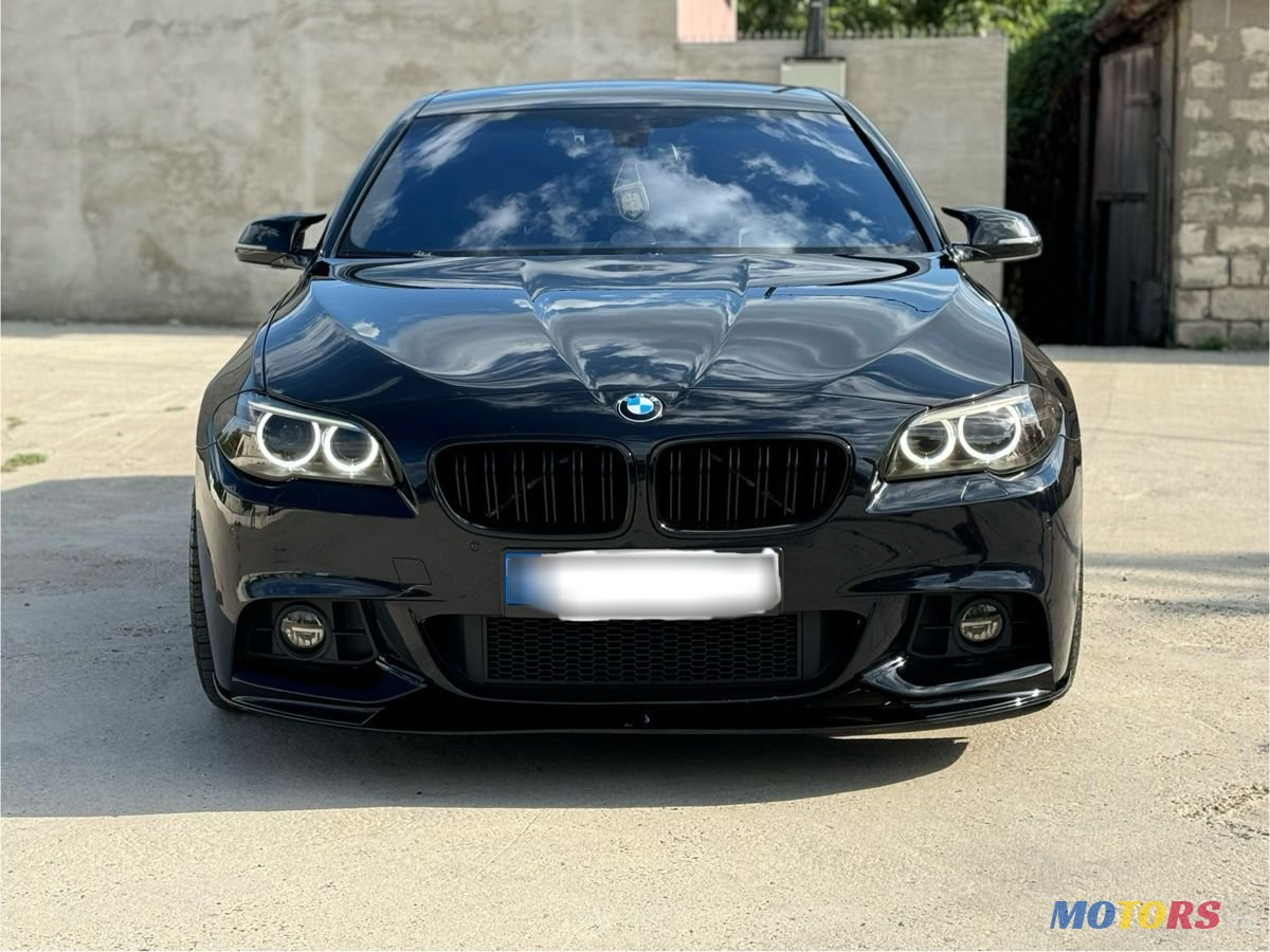 2016' BMW 5 Series photo #6