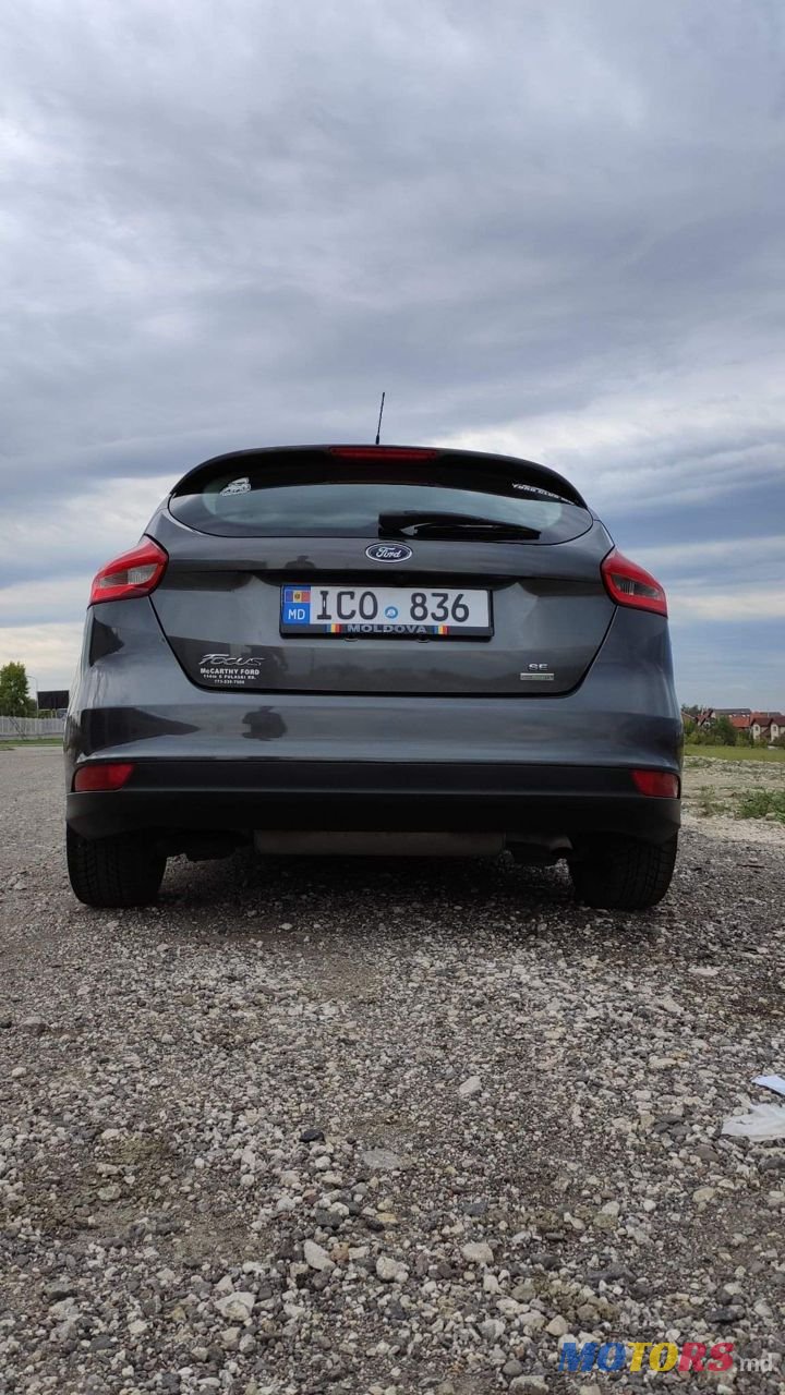 2016' Ford Focus photo #2