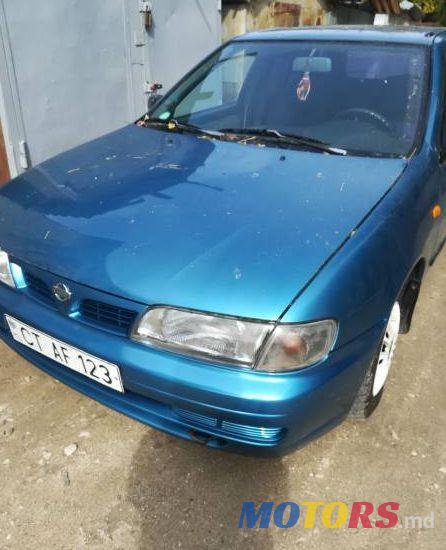 1995' Nissan Almera photo #1
