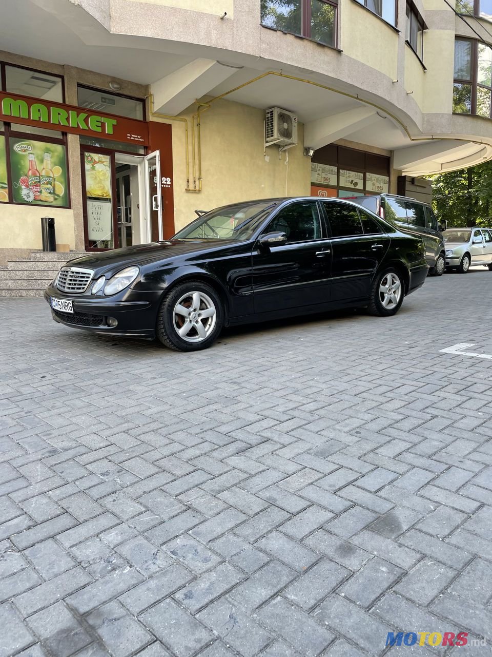 2007' Mercedes-Benz E Класс photo #4
