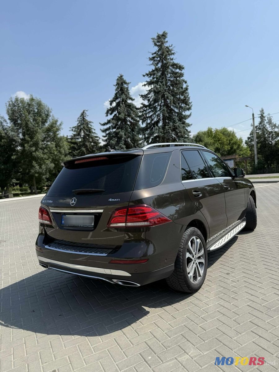 2017' Mercedes-Benz GLE photo #4