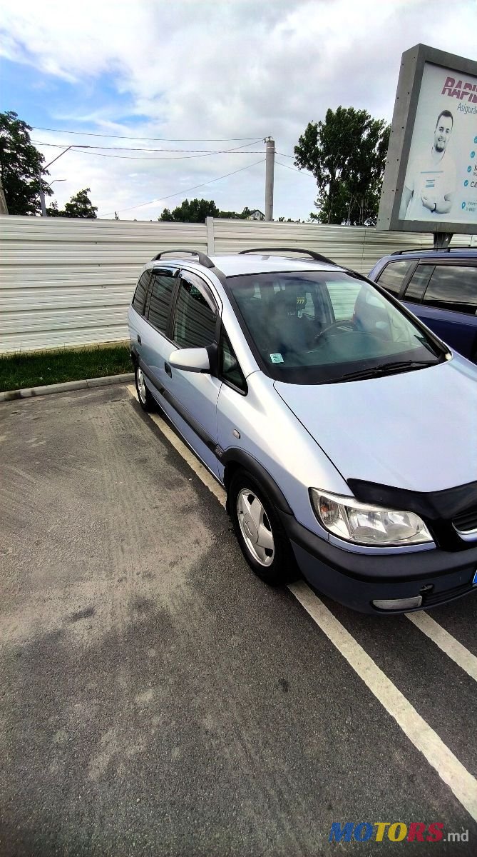 2001' Opel Zafira photo #2