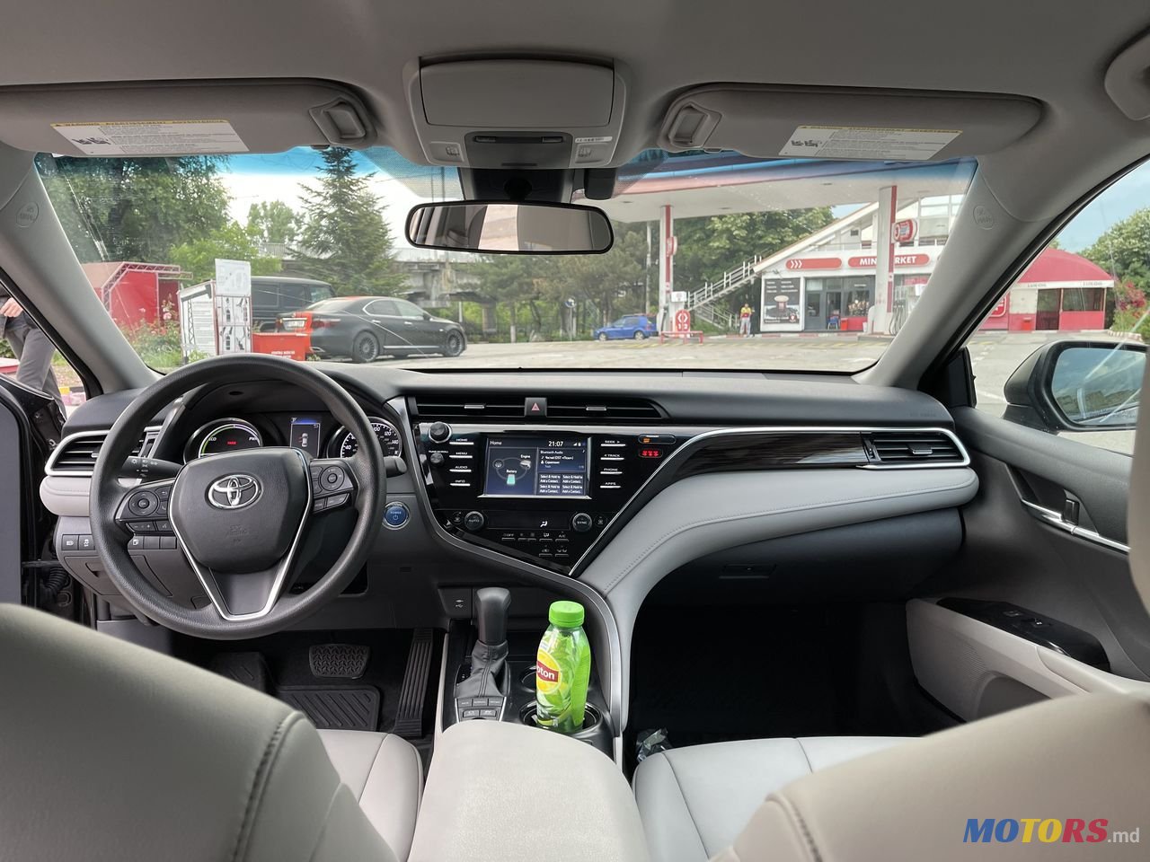 2018' Toyota Camry photo #6