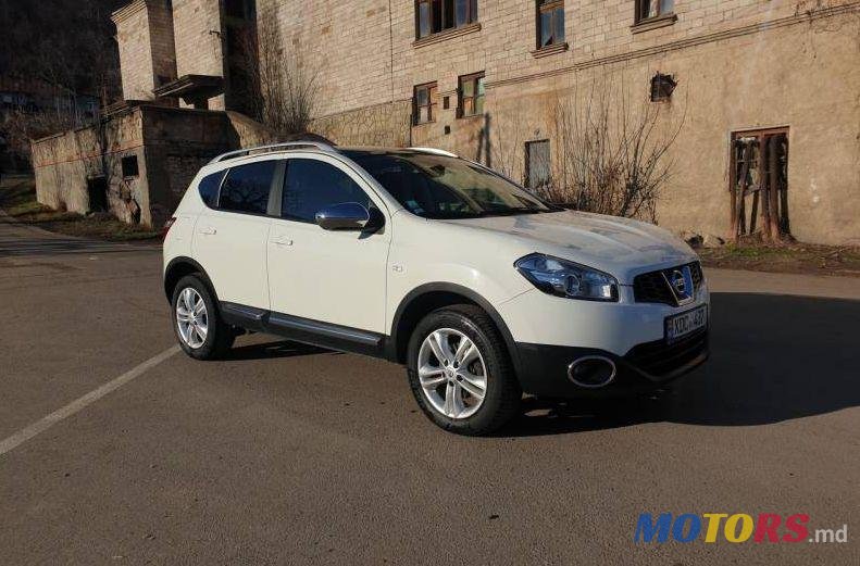 2011' Nissan Qashqai photo #1