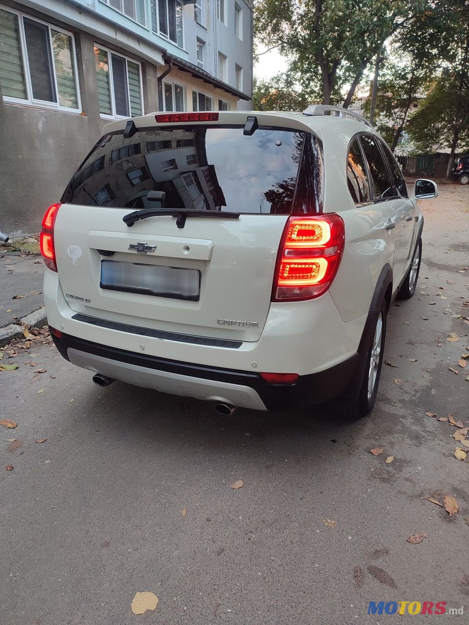 2012' Chevrolet Captiva photo #2