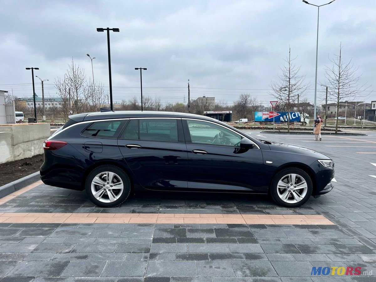 2017' Opel Insignia photo #3