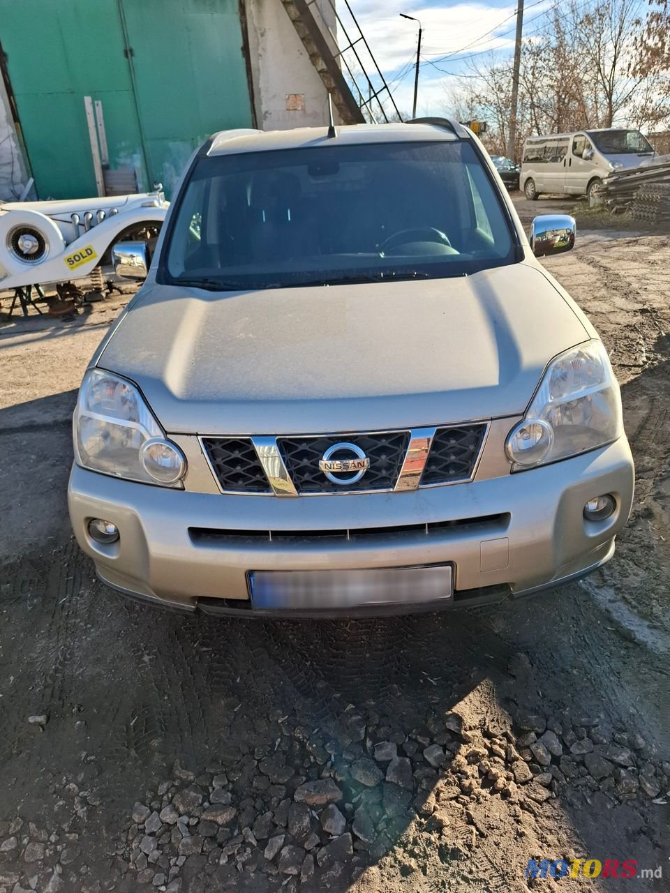 2010' Nissan X-Trail photo #1