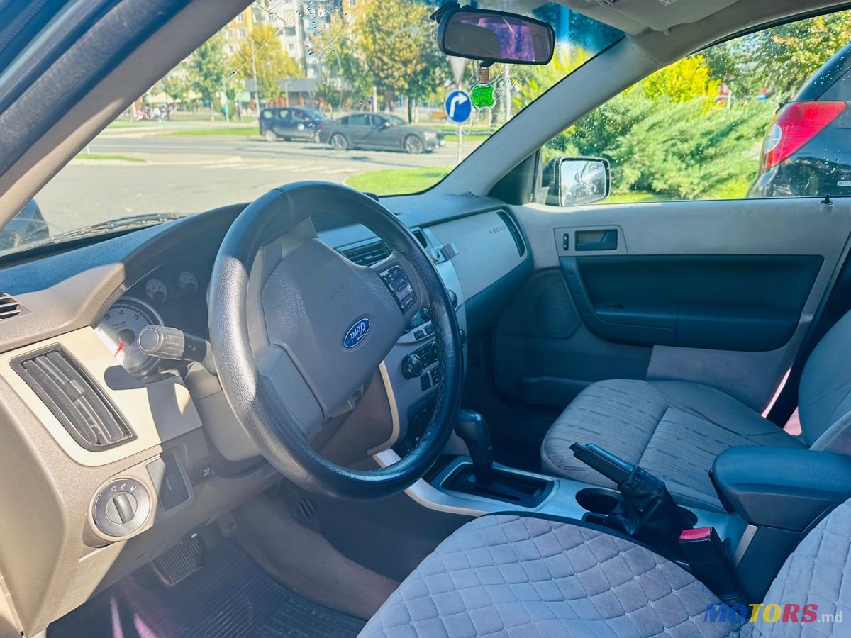 2008' Ford Focus photo #4