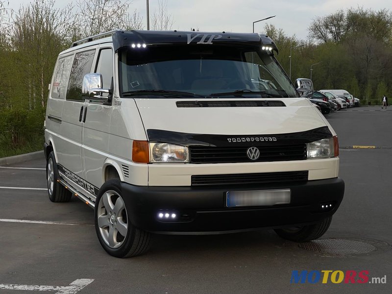 2000' Volkswagen Transporter photo #2