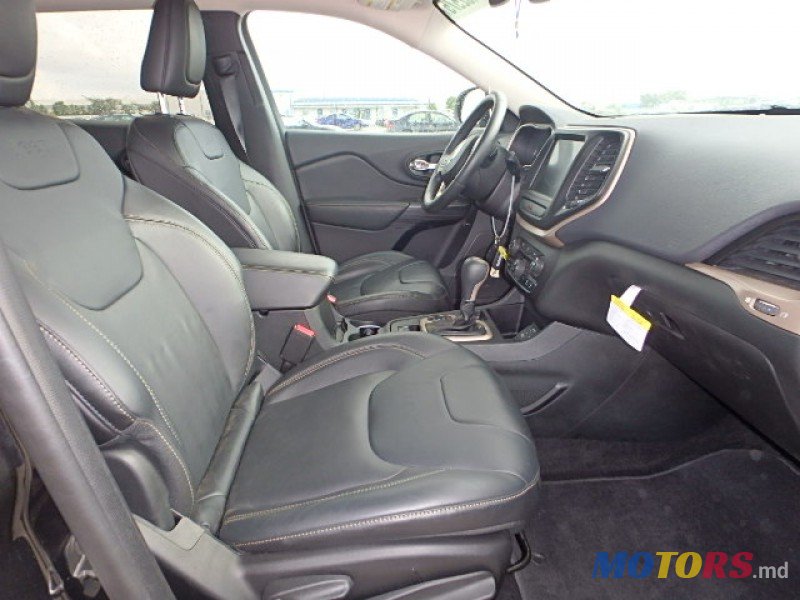 2014' Jeep Cherokee photo #2