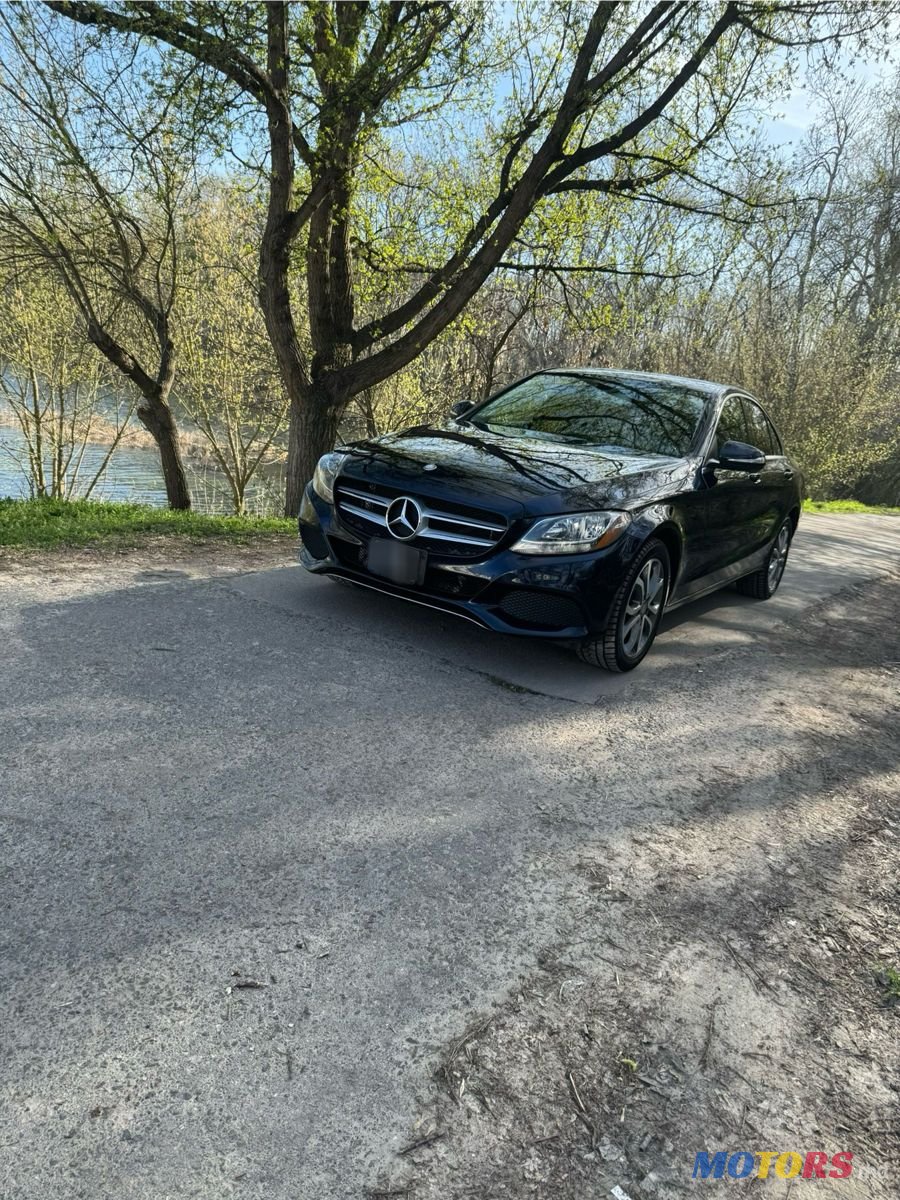 2015' Mercedes-Benz C-Class photo #4