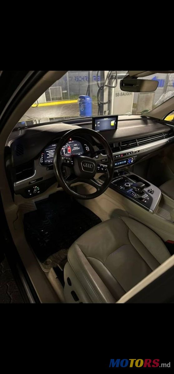 2016' Audi Q7 photo #4