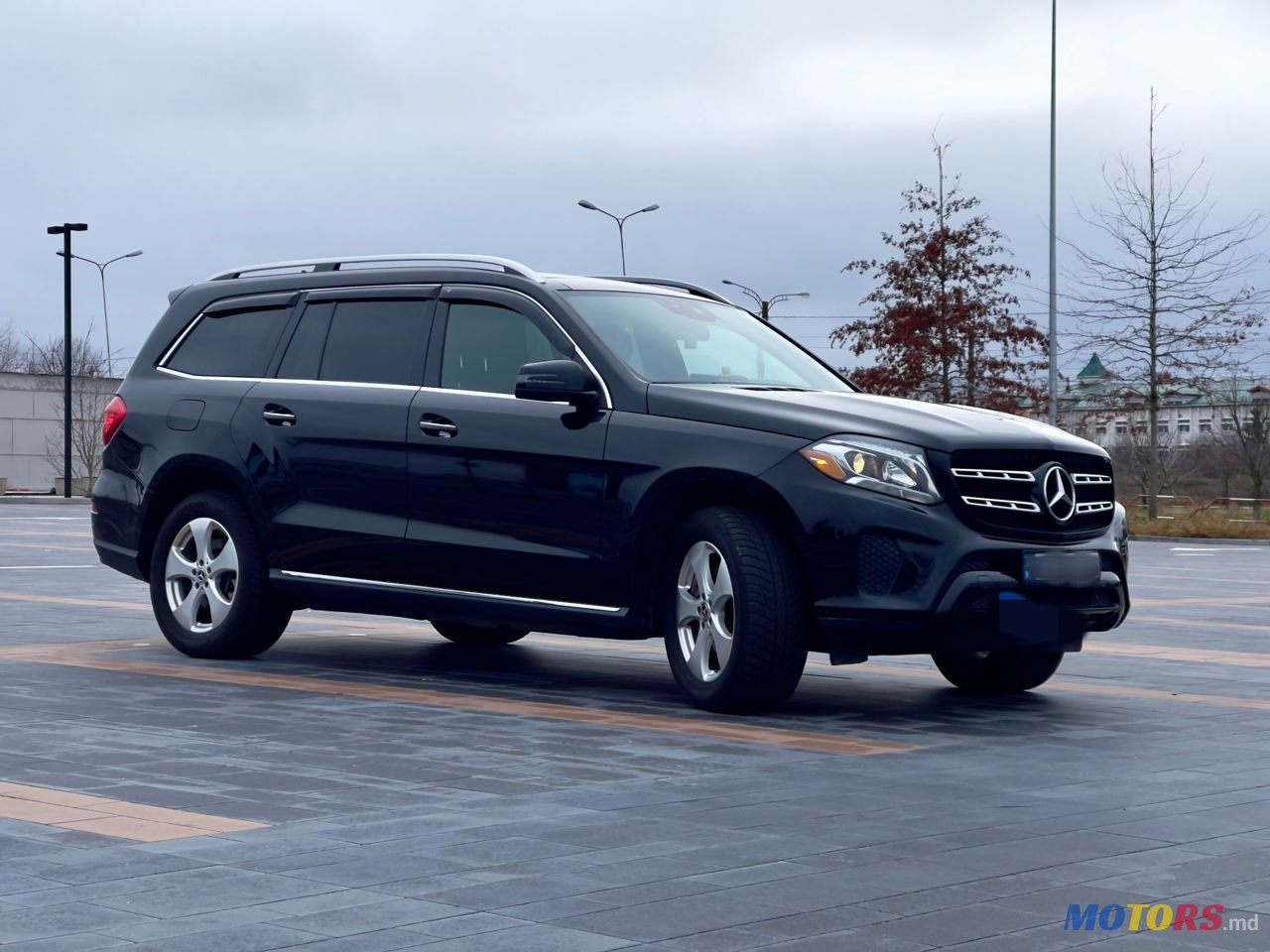 2017' Mercedes-Benz Gls-Class photo #2