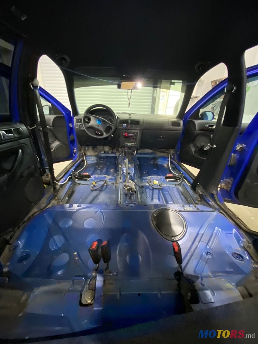 1998' Volkswagen Golf photo #5