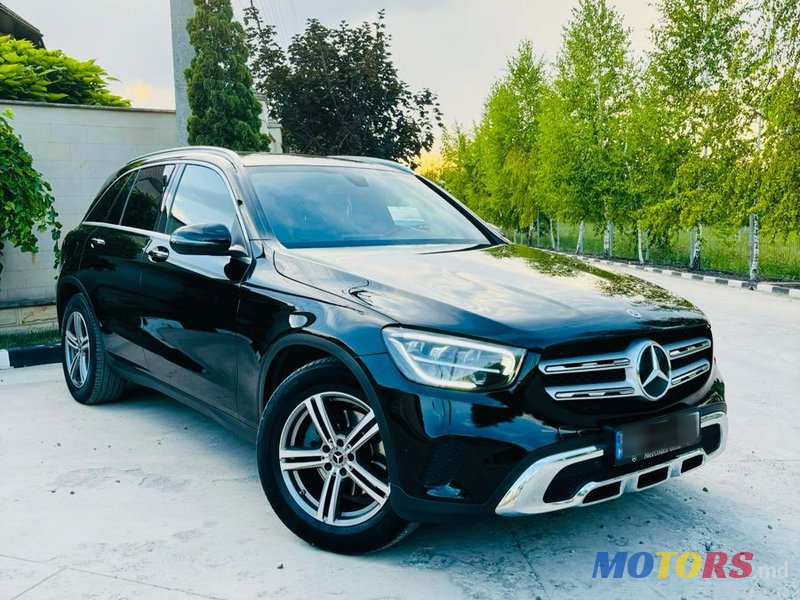 2021' Mercedes-Benz GLC photo #1