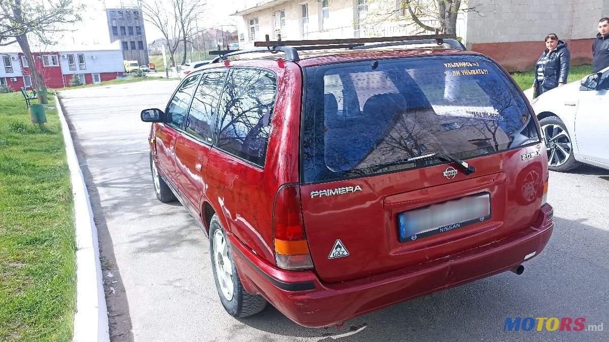 1995' Nissan Primera photo #1