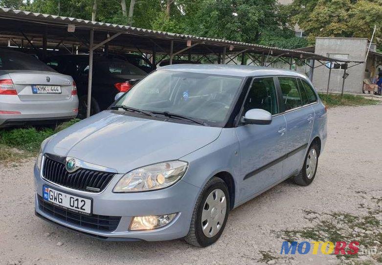 2011' Skoda Fabia photo #1