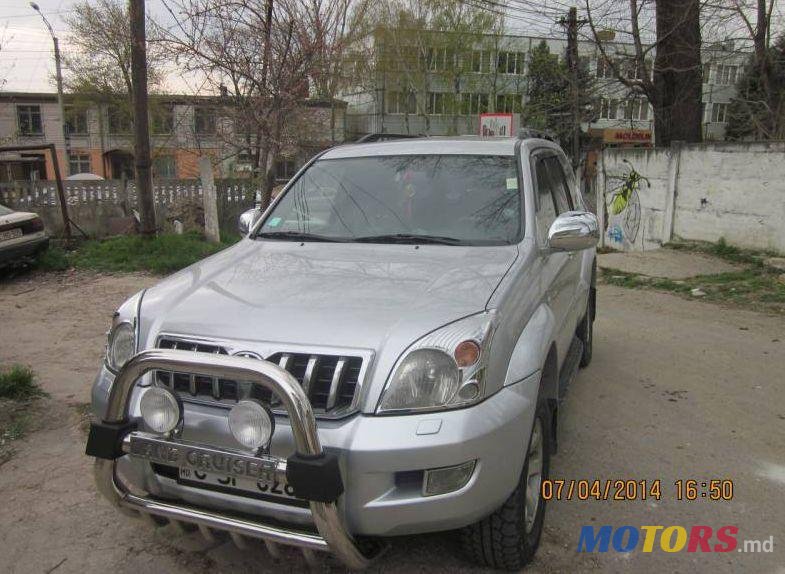 2003' Toyota Land Cruiser Prado photo #2
