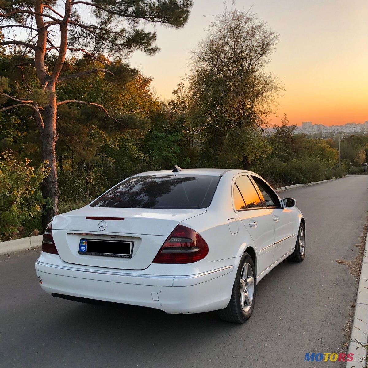 2006' Mercedes-Benz E Класс photo #3