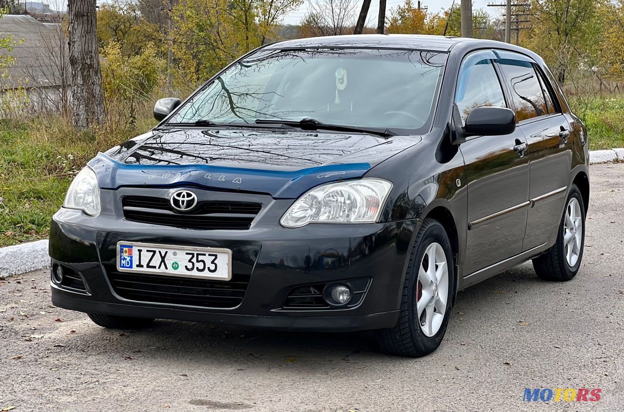 2005' Toyota Corolla photo #1