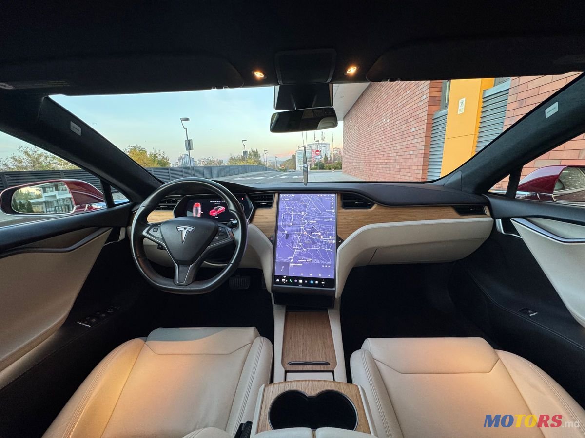 2019' Tesla Model S photo #6